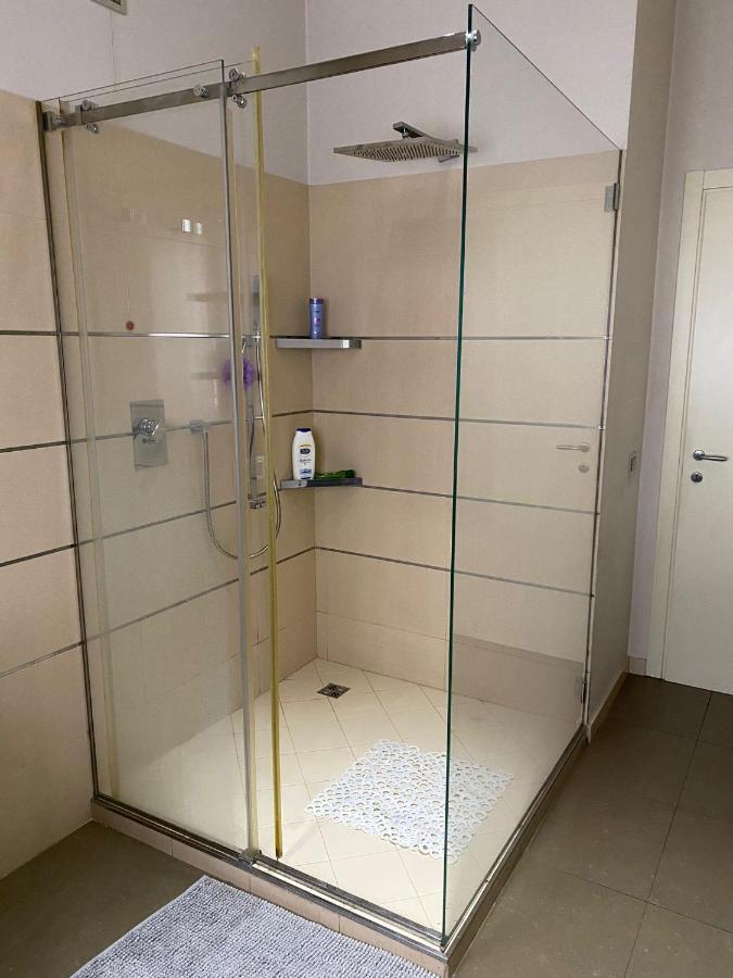 Lovely Apartment In The New Porta Nuova Area Milan Exterior photo